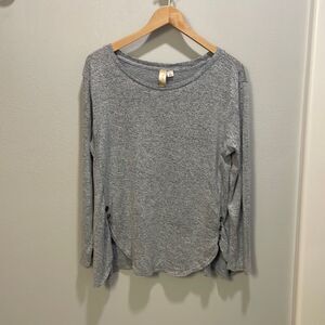 Misa Los Angeles woman’s long sleeve grey and speckled tee shirt